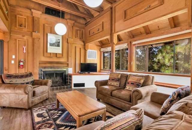 Views Inside Yosemite-Timber Lodge-Sleeps 6 Yosemite West Luaran gambar